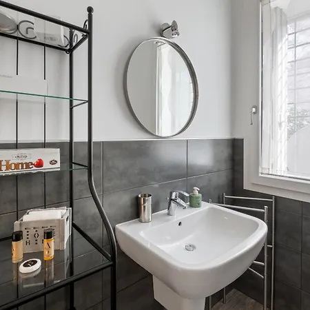 Civico 36 A Due Passi Dal Centro - Casa Guido *